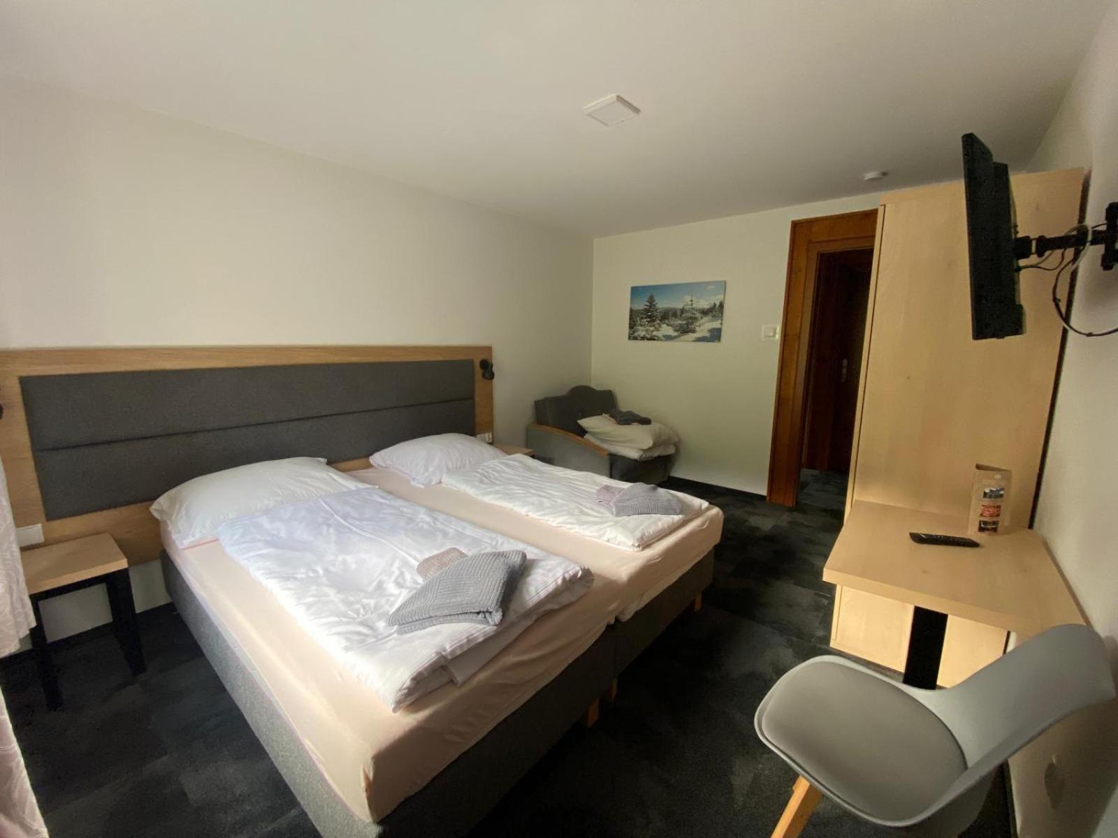 Pod Orlica Apartment Duszniki Zdroj Room photo